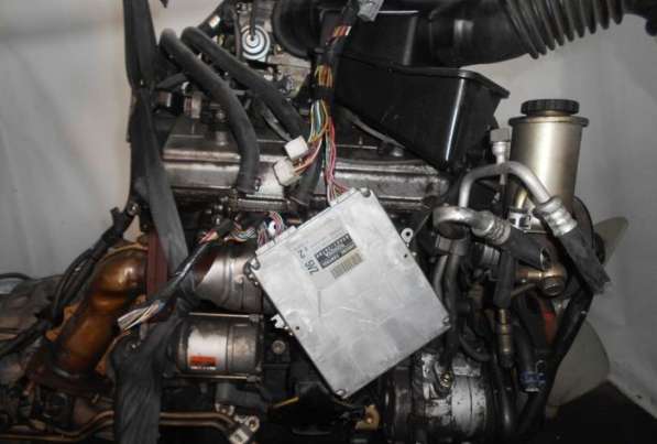 Двигатель (ДВС), Toyota 5VZ-FE - 1002973 AT FR
