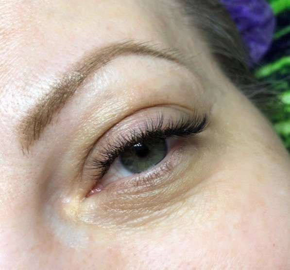 Наращивание ресниц в Санкт-Петербурге