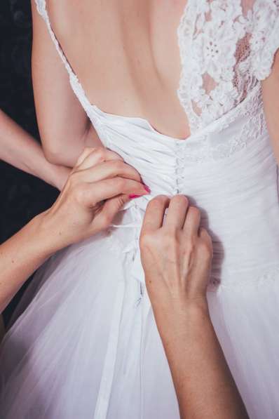 Продам красивое свадебное платье в Саратове