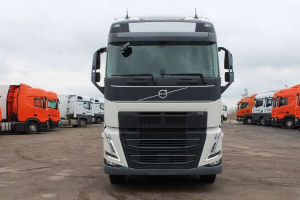 Тягач Volvo FH 2021 в фото 10