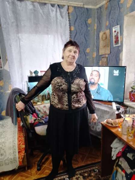 Екатерина, 53 года, хочет пообщаться – Женщина познакомится с мужчиной от 65 лет звонить 