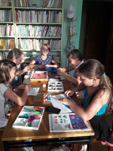 Молодогвардейцы устроили развивающие игры для детей в Щелково