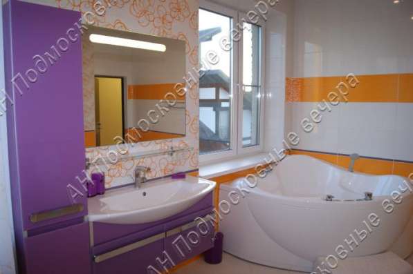 Продам коттедж в Москва.Жилая площадь 410 кв.м.Есть Электричество. в Москве фото 28