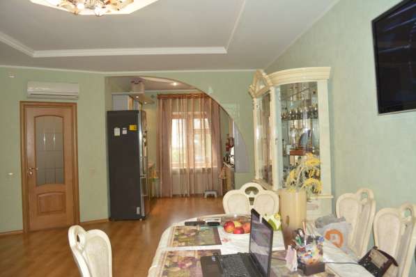 Продается элитная квартира с гаражом,1-2-й этаж в центре гор в Вологде фото 8