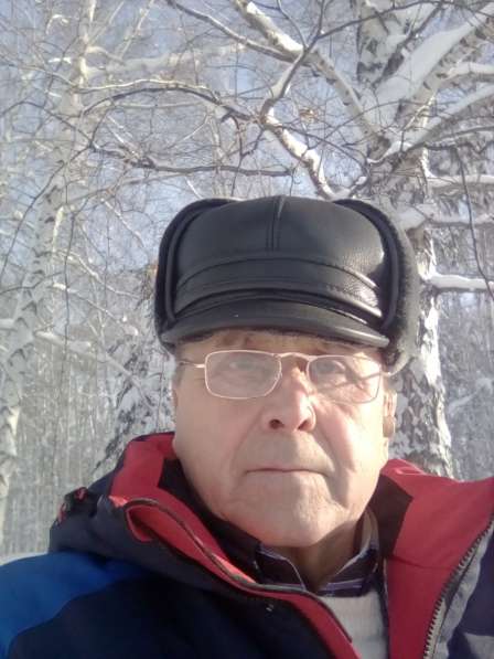 Михаил, 67 лет, хочет пообщаться в Кумертау