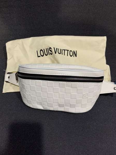 Сумка слинг Louis Vuitton