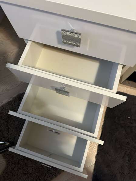 Письменный стол в Туле