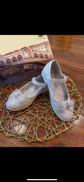 Туфли для девочки праздничные в Кирове