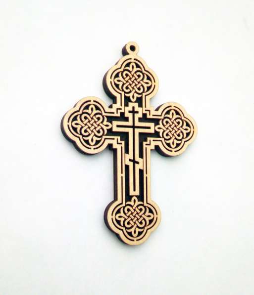 Крест в машину подвеска