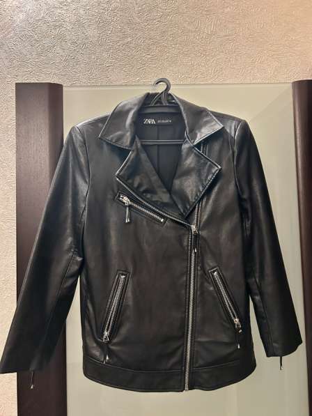 Косуха кожаная Zara в Москве фото 4