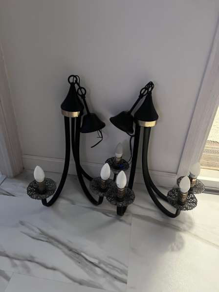 Люстра трехрожковая в Москве