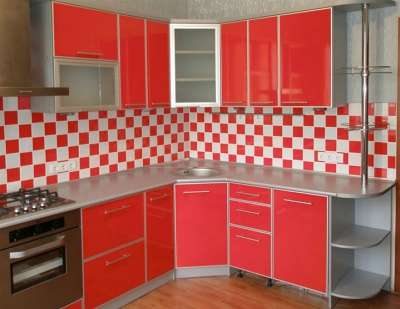 кухня малко красные фасады в Ростове-на-Дону
