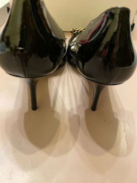 Лодочки. Moschino Cheap в Москве