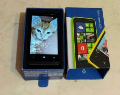 сотовый телефон Nokia Lumia 620