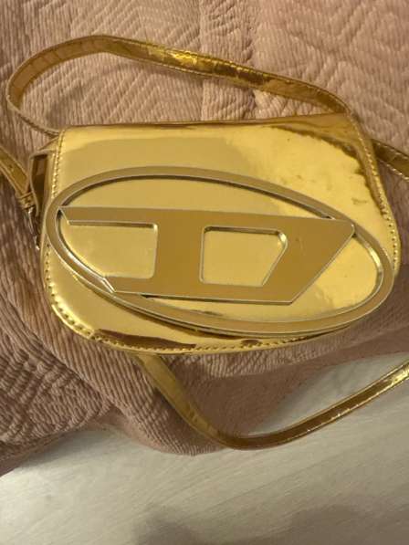 Сумка Diesel золотая