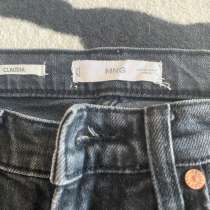 Продам джинсы mango черные mom, в г.Тольятти