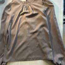 Школьная блузка б/у, в Петропавловск-Камчатском