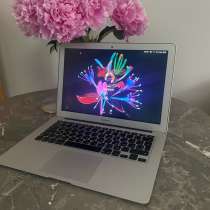 MacBook air 13 2017, в Санкт-Петербурге