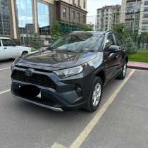 Продается Toyota rav 4 XLE HYBRID. 2019 год. XLE, в г.Бишкек