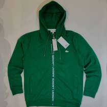 Зипка Lacoste, в Санкт-Петербурге