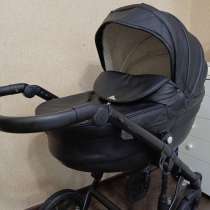 Коляска Lonex 3 в 1, в Южноуральске