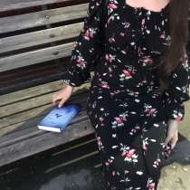 Продаю платье за 700р, в Астрахани