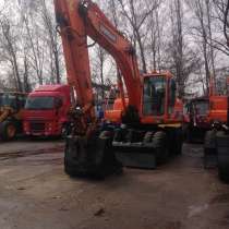 Экскаватор колесный DOOSAN, в Химках