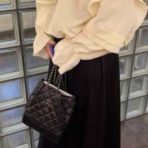 Продаю блузку в идеальном состоянии размер стандарт, в Москве