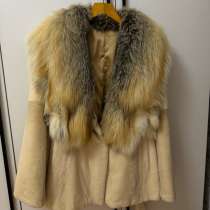 Шуба натуральная, мех бобр, воротник русская лиса, в Казани