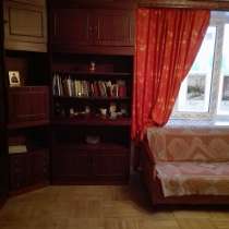 Продается хорошая 2х. комнатная квартира 9+19м. в Невском р-, в Санкт-Петербурге