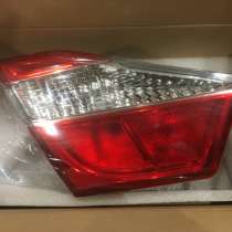 Задние фары на Camry 50, в Челябинске