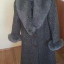 Пальто, в Санкт-Петербурге