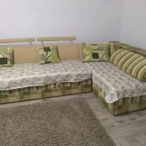 Продам диван угловой размер 3,5x1,8 м, в Нижнегорском