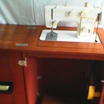 Ножная многофункцианальная швейная машинка, в г.Баку