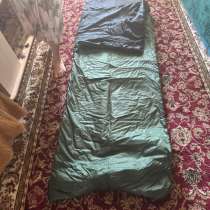 Продам два спальных мешка, в Новосибирске